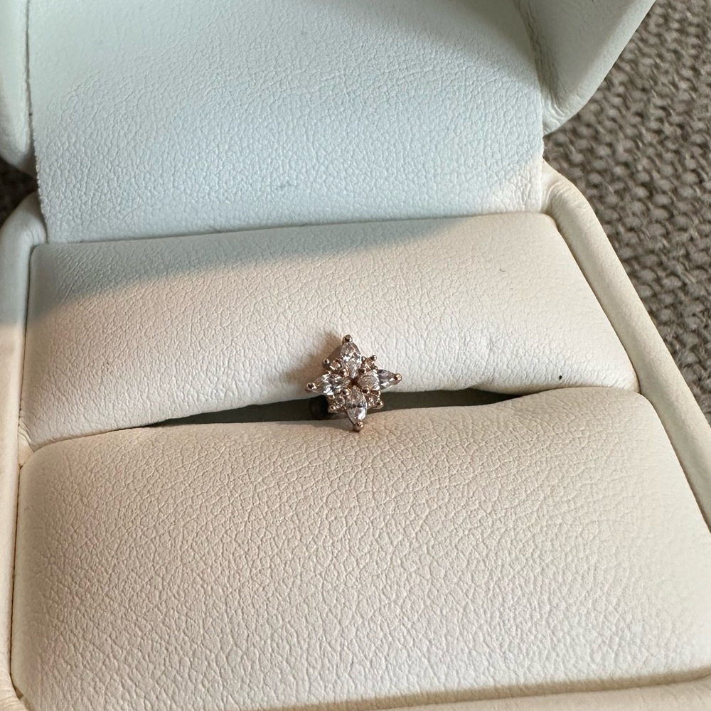 BVLA mini pleades 14k rose gold, white cz, 16g threaded